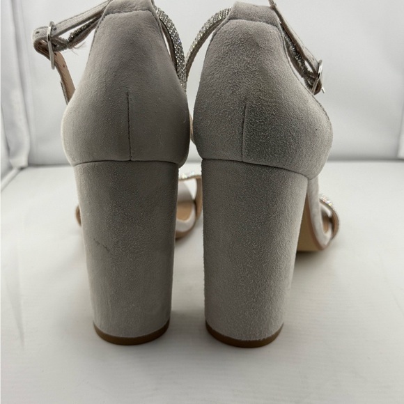 Steve Madden Gray Chunky Heel Sandals - Picture 4 of 5
